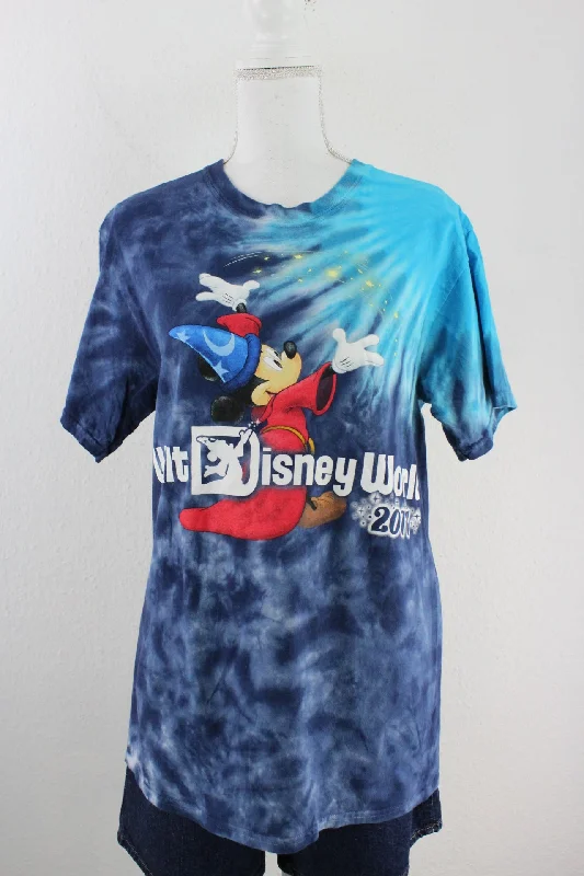 Vintage Disney T-Shirt (M)-- Notch Collar Peter Pan Collar Cowl Neck