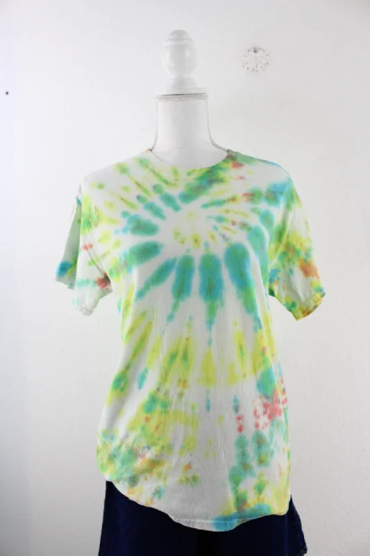 Vintage Tie Dye T-Shirt (M)-- Modern Contemporary Chic