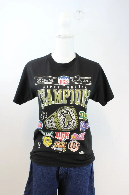 Vintage Champions T-Shirt (S) -- Basic T-Shirt Crew Neck Short Sleeve
