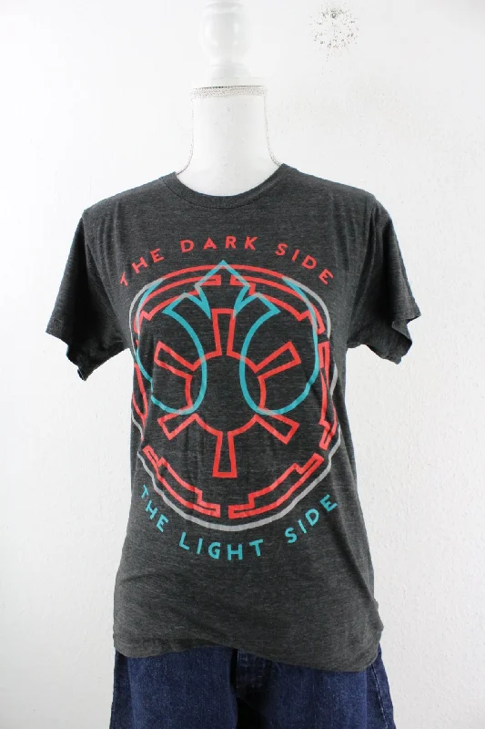 Vintage Star Wars T-Shirt (S/M)-- Asymmetrical Pockets Print