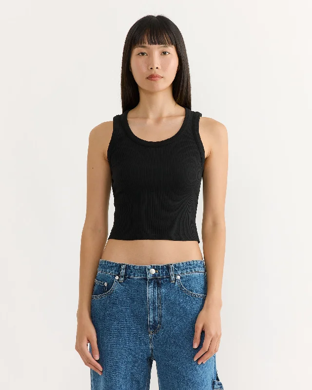 Shrunken Poppy Tank in Black athletic tank top