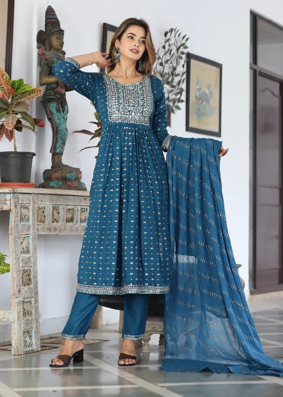 Women's Ready To Wear Sraight Nyra-Cut Kurti-Pant-Dupatta - Ethnicmix Stylish Casual Pants