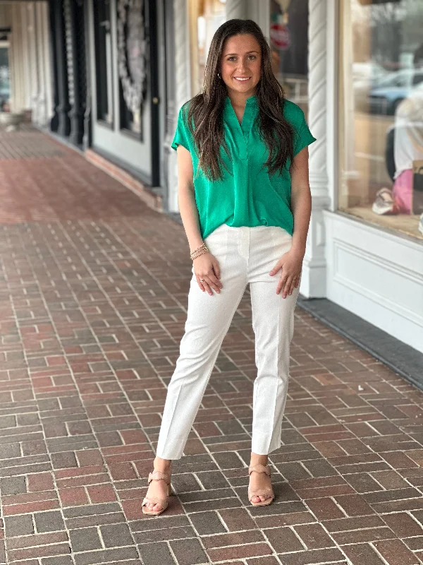 Renuar Pull On Pocket Pant in Creme High-Waist Jogger Pants