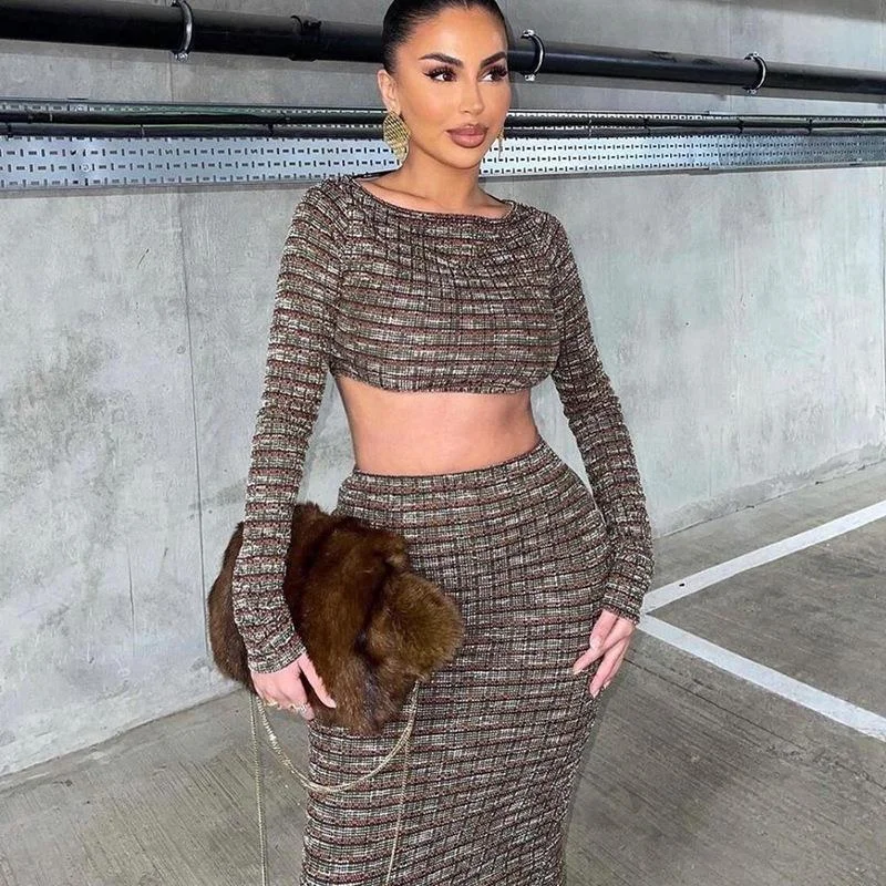 2023 New Arrival Women Set Wholesale Autumn 2 Piece Set Women Fall 2023 Long Sleeve Sexy Backless Maxi Skirt Set ruffled skirt detail