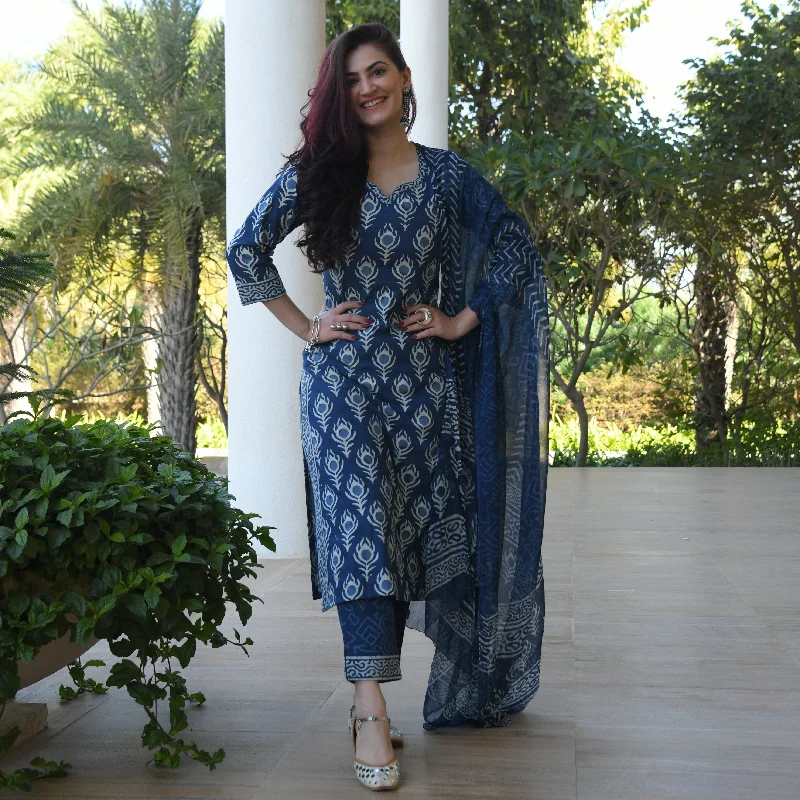 Women's Blue Printed Viscose Rayon Kurta, Pant And Dupatta Set - Alvami Trendy High-Waist Trousers