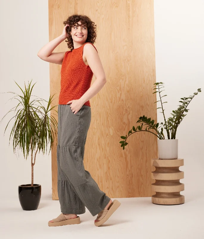 Malibu Pant - Charcoal Comfortable Pleated Pants