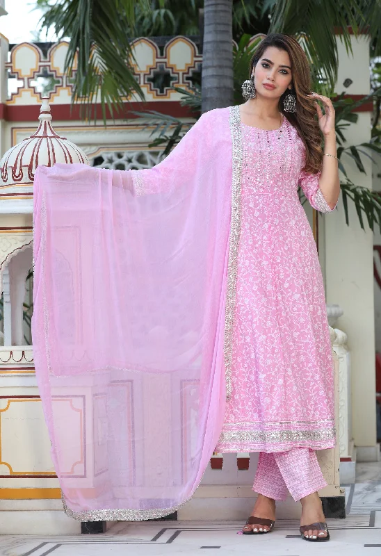 Women's Anarkali Rayon Printed Embroidered Kurta With Pant And Dupatta - Singni Chic Slim Fit Pants