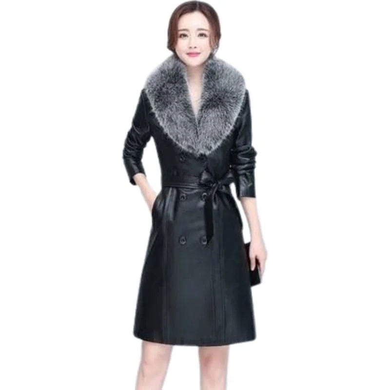 Classic Black Fur Collar