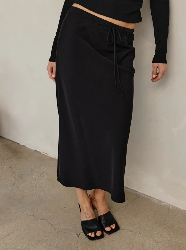 Talia Black Skirt asymmetrical skirt cut