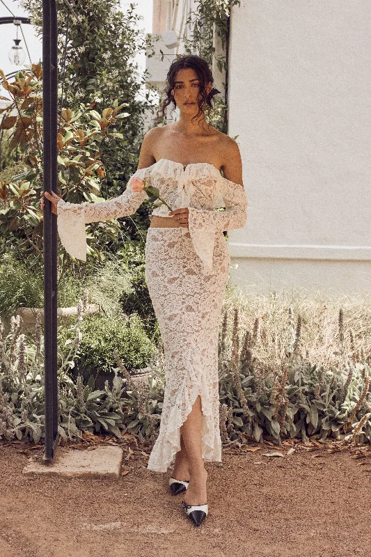 Artemis Lace Plisse Maxi Skirt - Ivory button skirt front