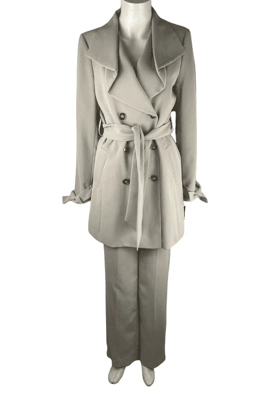 Nine West women's light tan pantsuit size 2 Soft Sweatpants Style