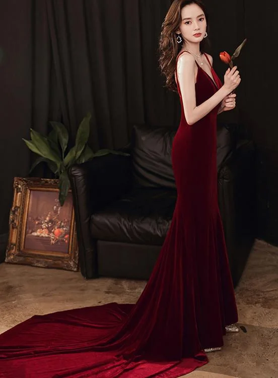 Charming V-Neckline Mermaid Velvet Evening Gown Wedding Party Dress, Dark Red Long Prom Dress     cg22572 Crew Neckline Casual
