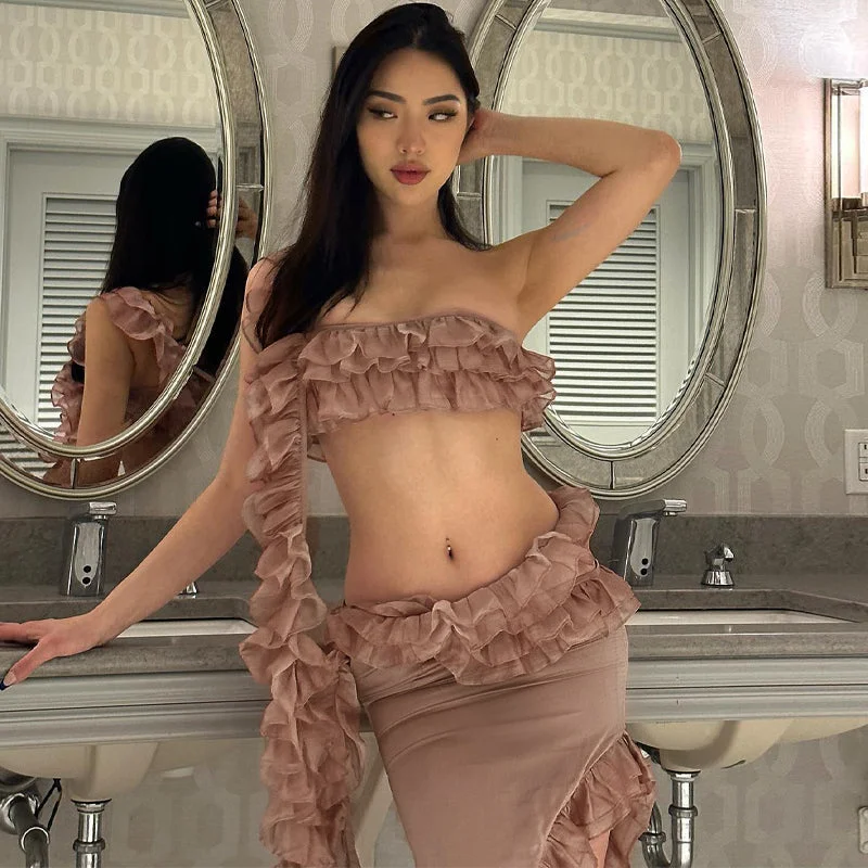 nude